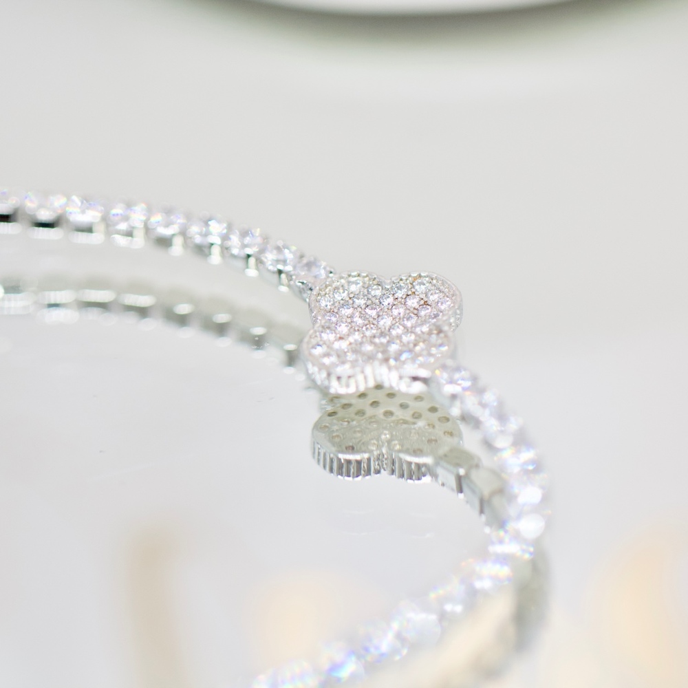 18k Gold Dipped Adjustable Tennis Leaf Bracelet - image 3